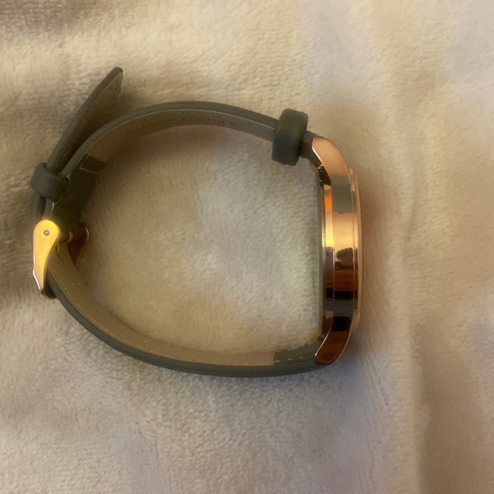 Watch - Picture 6 of 8
